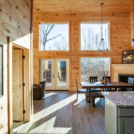 Brand New Build Cozy Cottage With Mountain View Gatlinburg Eksteriør bilde
